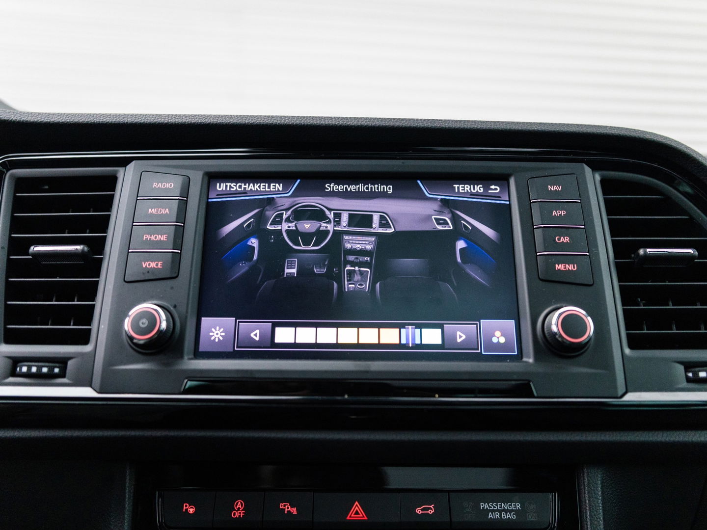 CUPRA Ateca 2.0 TSI 4DRIVE PANO BREMBO BEATS KEYLESS VIRTUAL