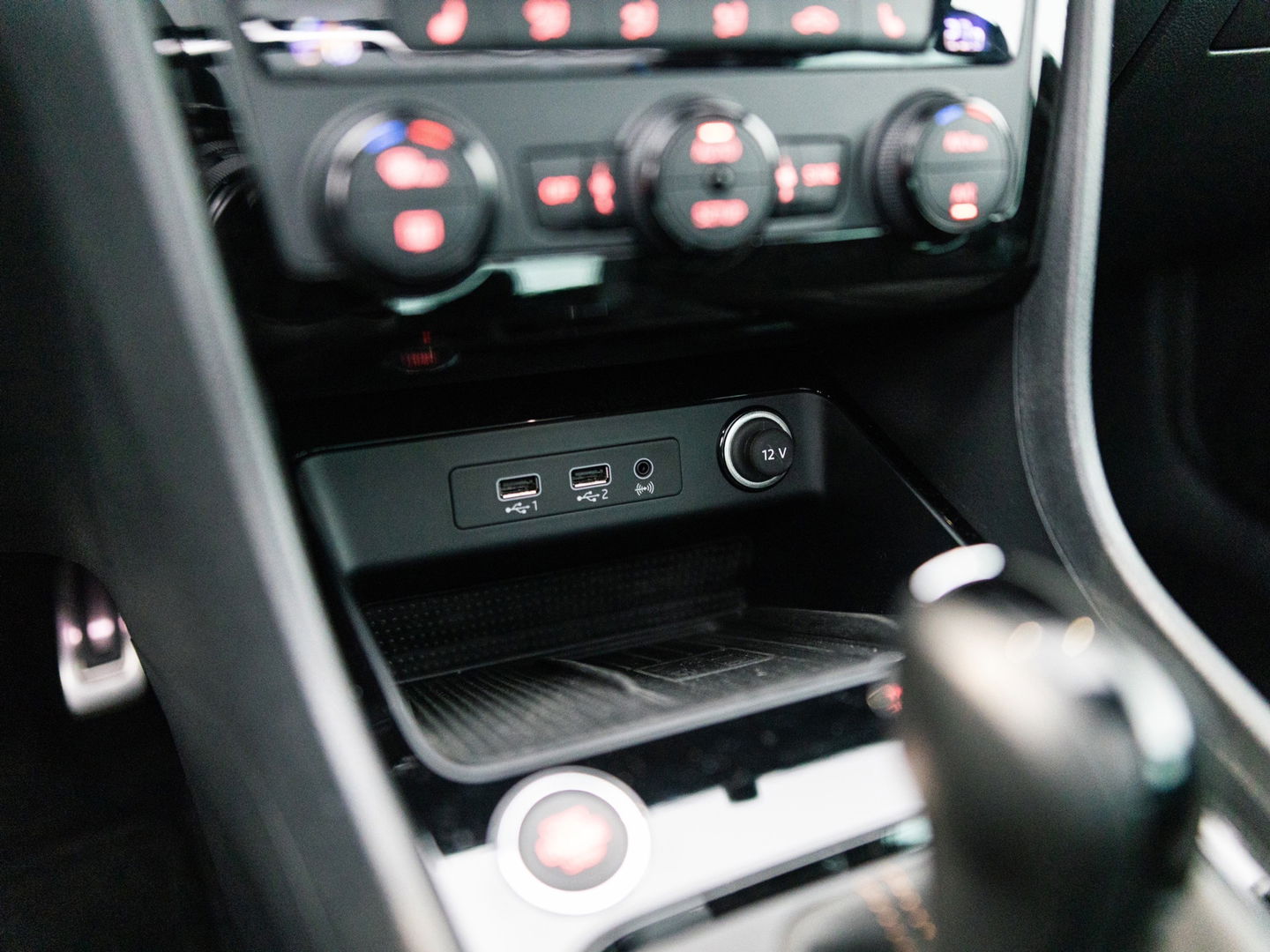 CUPRA Ateca 2.0 TSI 4DRIVE PANO BREMBO BEATS KEYLESS VIRTUAL