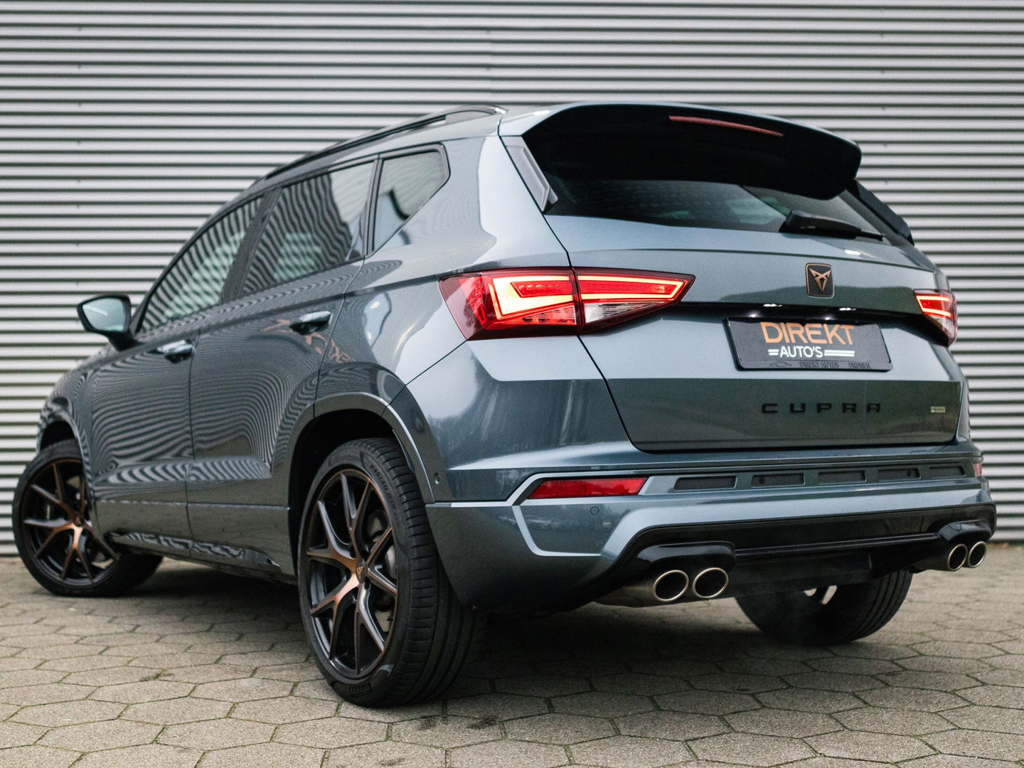 CUPRA Ateca 2.0 TSI 4DRIVE PANO BREMBO BEATS KEYLESS VIRTUAL