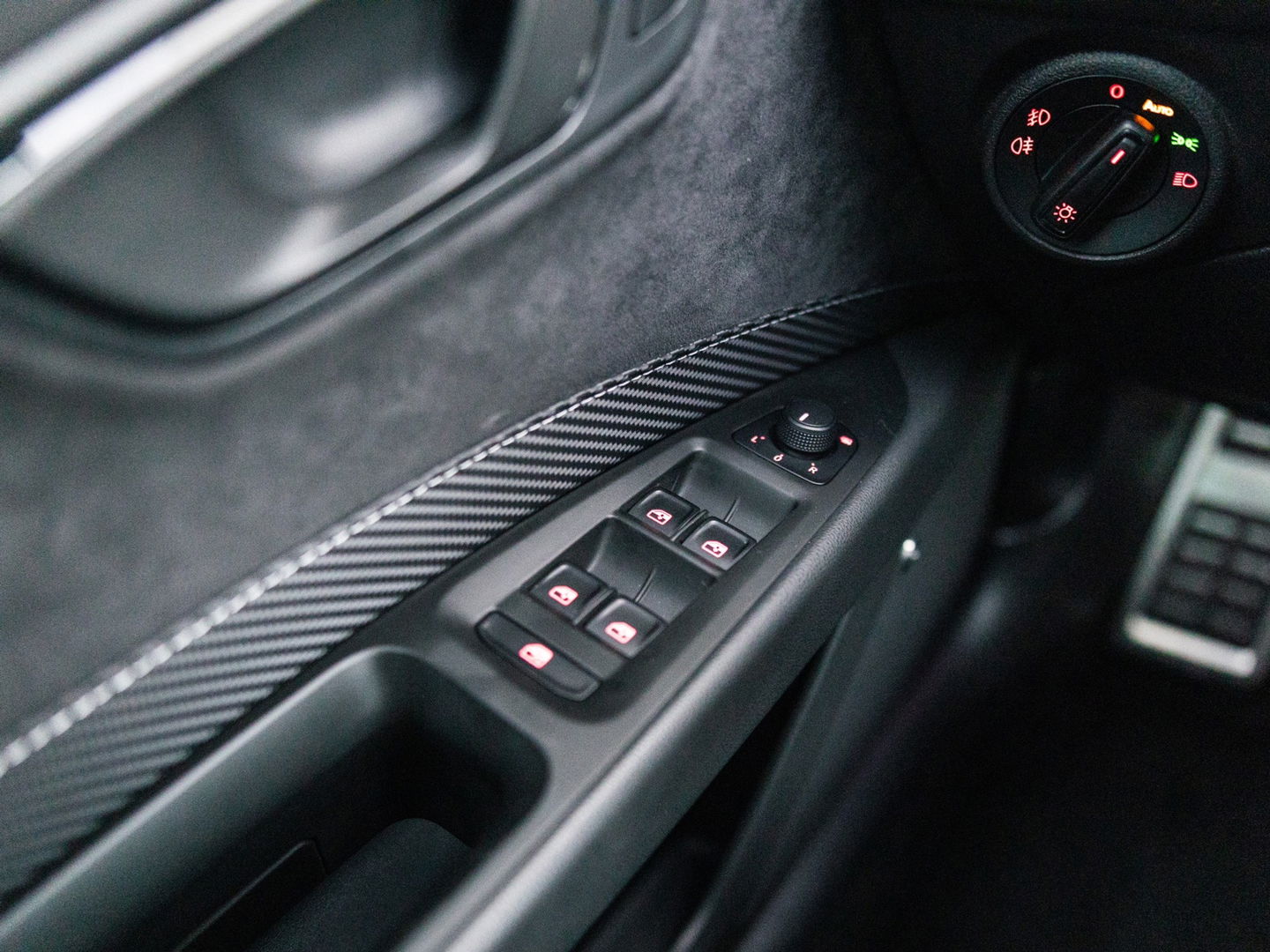 SEAT Leon 2.0 TSI CUPRA VIRTUAL BEATS KEYLESS CAMERA