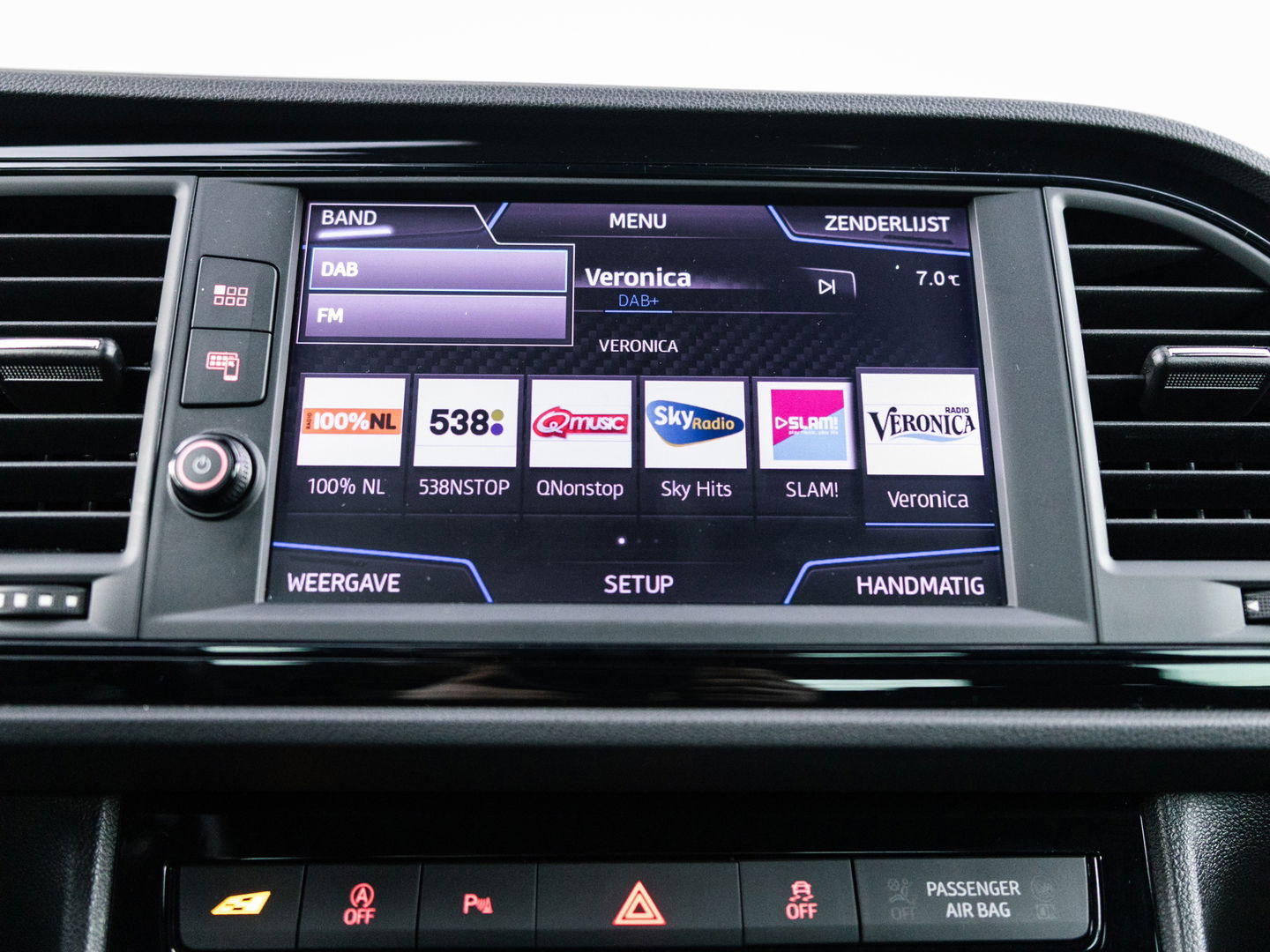 SEAT Leon 2.0 TSI CUPRA VIRTUAL BEATS KEYLESS CAMERA