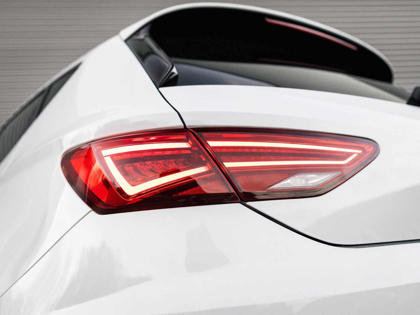 SEAT Leon 2.0 TSI CUPRA VIRTUAL BEATS KEYLESS CAMERA