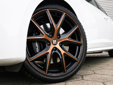 SEAT Leon 2.0 TSI CUPRA VIRTUAL BEATS KEYLESS CAMERA