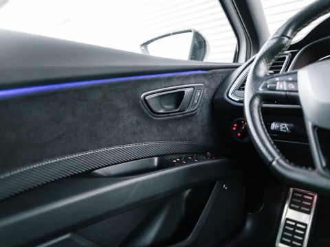 SEAT Leon 2.0 TSI CUPRA VIRTUAL BEATS KEYLESS CAMERA