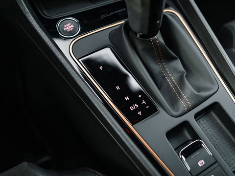 SEAT Leon ST 2.0 TSI CUPRA R 4DRIVE BLACK EDITION BREMBO