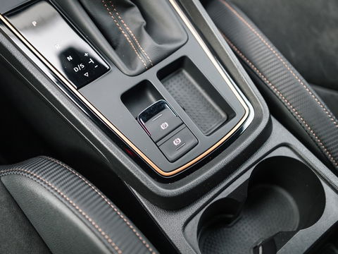 SEAT Leon ST 2.0 TSI CUPRA R 4DRIVE BLACK EDITION BREMBO