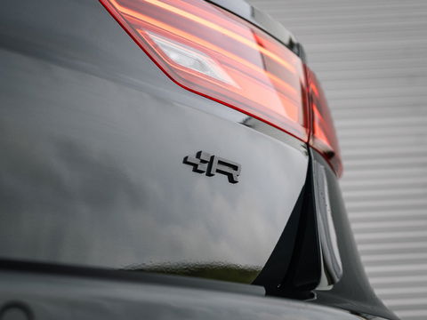 SEAT Leon ST 2.0 TSI CUPRA R 4DRIVE BLACK EDITION BREMBO