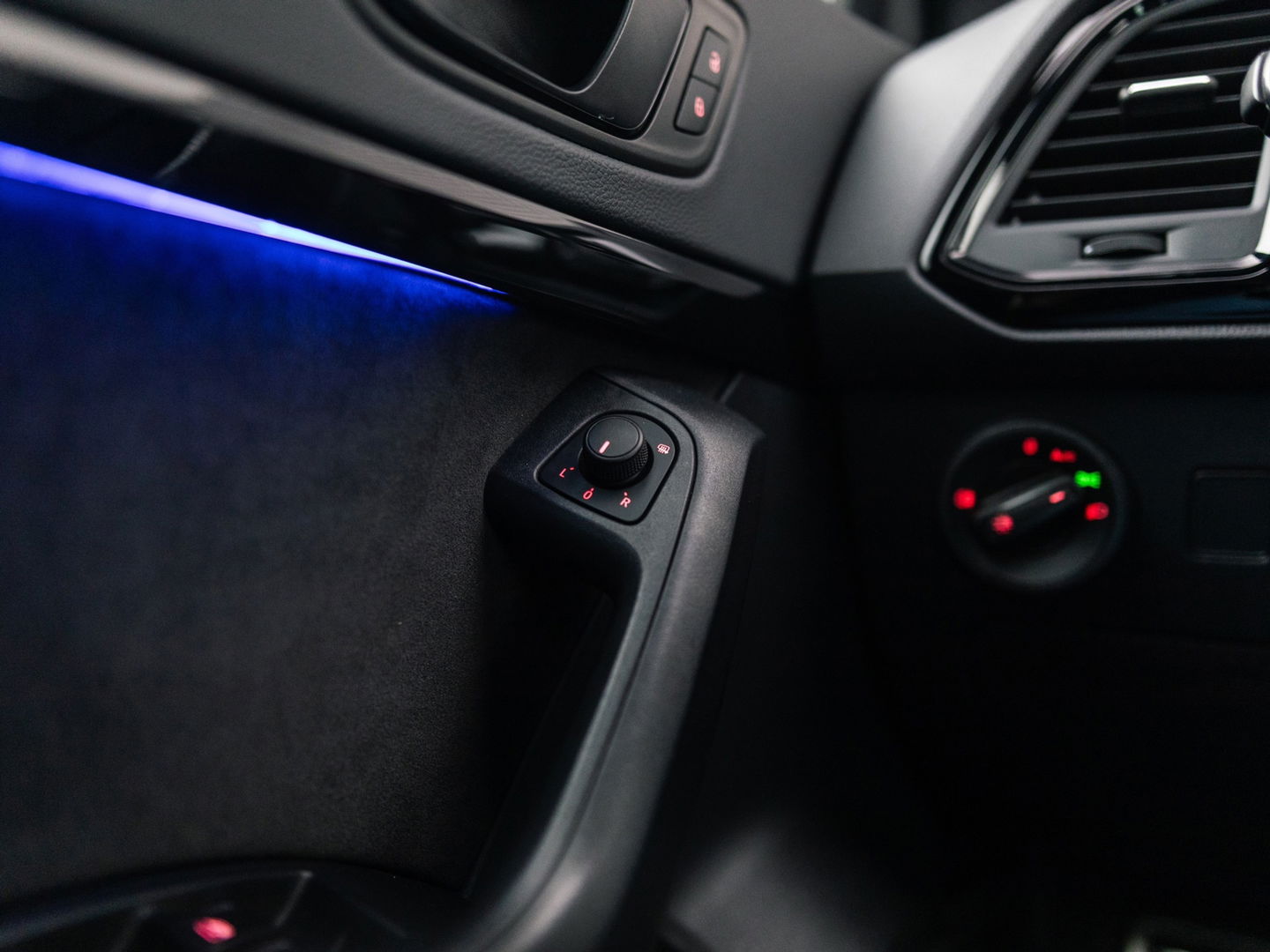 CUPRA Ateca 2.0 TSI 4DRIVE PANO BEATS 360 CAMERA TREKHAAK