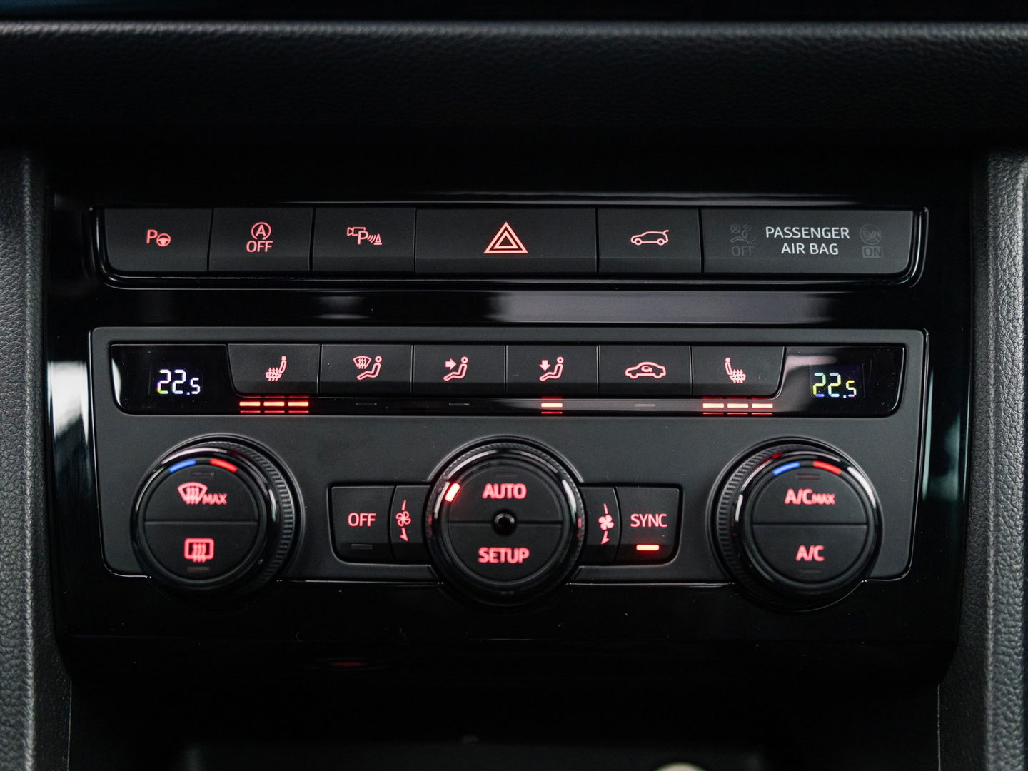 CUPRA Ateca 2.0 TSI 4DRIVE PANO BEATS 360 CAMERA TREKHAAK