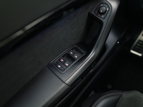 CUPRA Ateca 2.0 TSI 4DRIVE PANO BREMBO BEATS TREKHAAK CAMERA