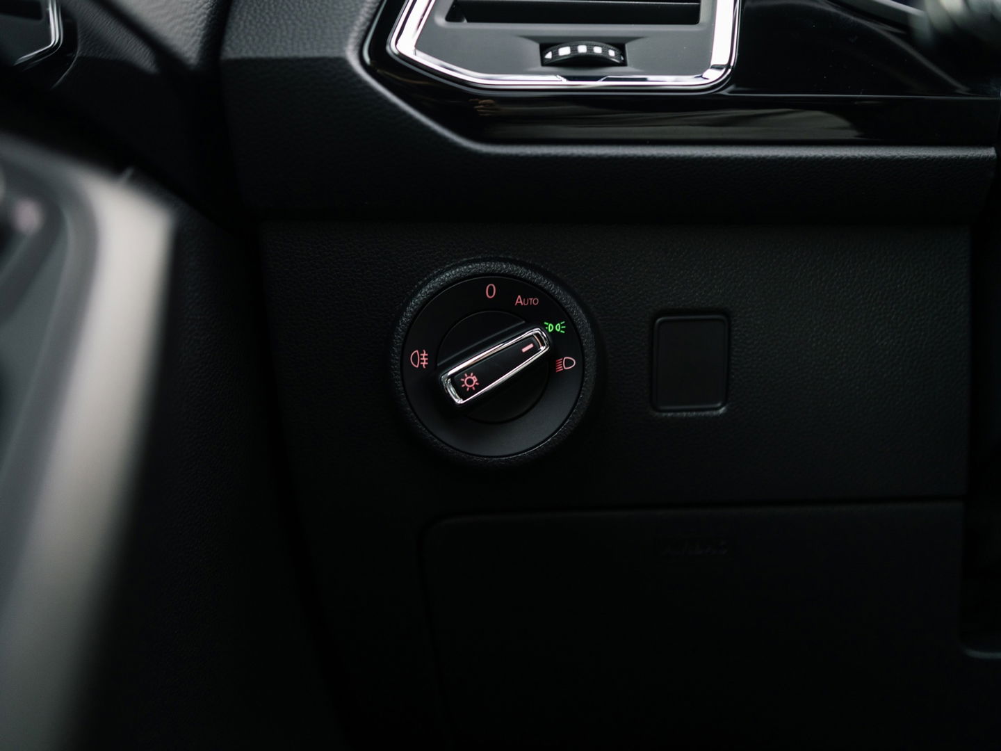 CUPRA Ateca 2.0 TSI 4DRIVE PANO BREMBO BEATS TREKHAAK CAMERA