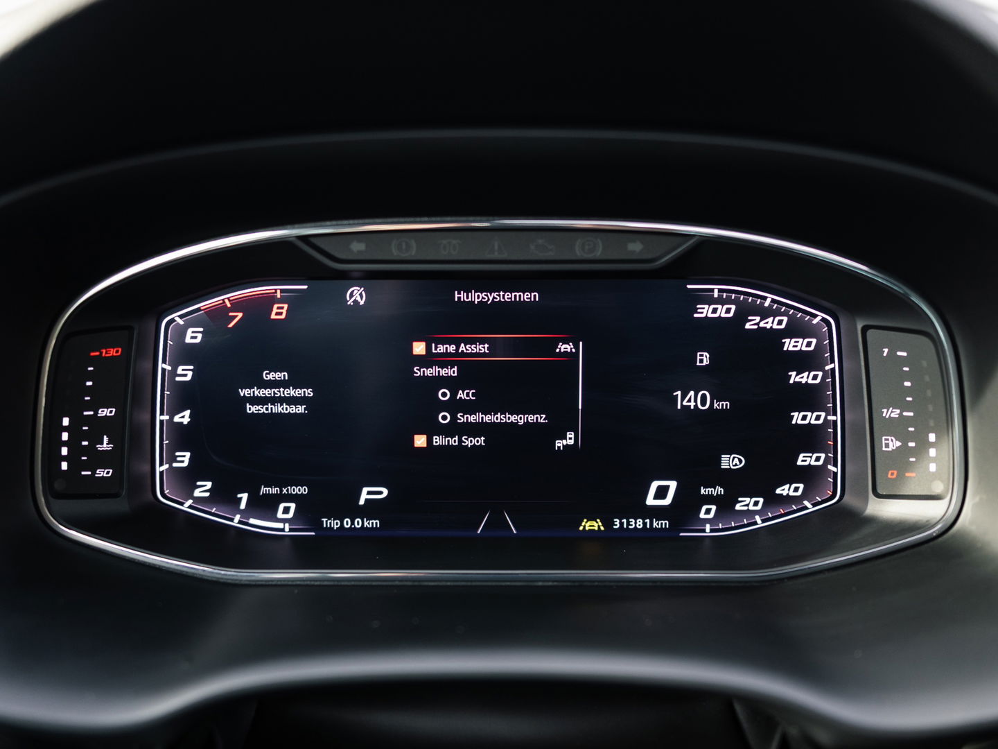 CUPRA Ateca 2.0 TSI 4DRIVE PANO BREMBO BEATS TREKHAAK CAMERA