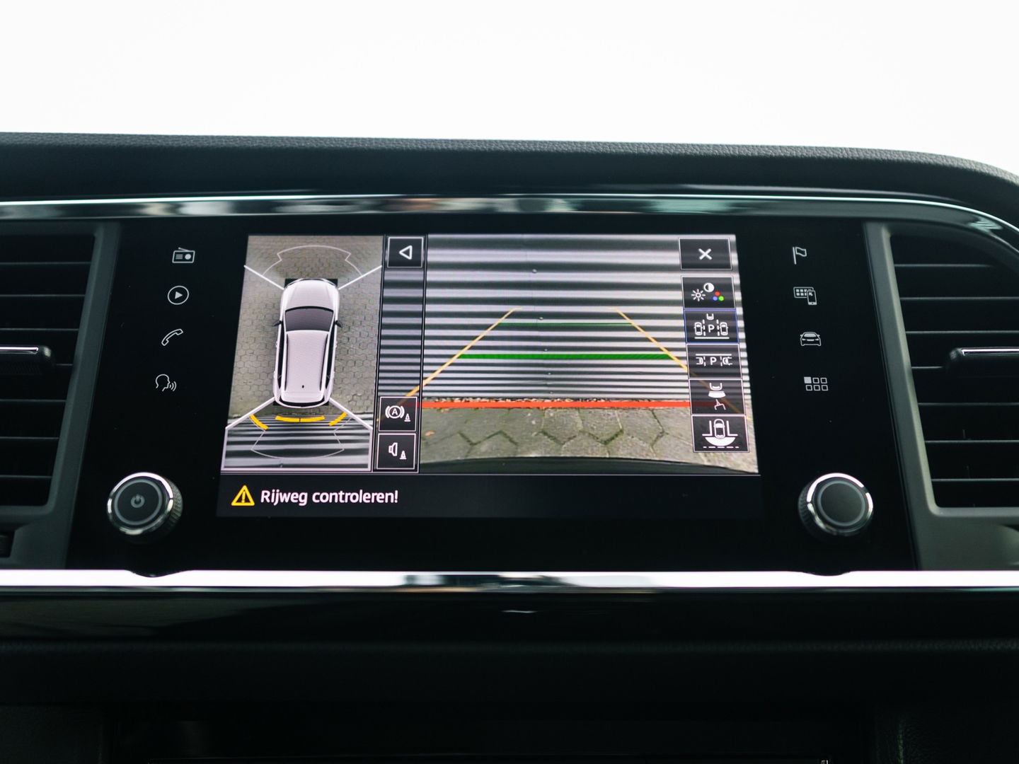 CUPRA Ateca 2.0 TSI 4DRIVE PANO BREMBO BEATS TREKHAAK CAMERA