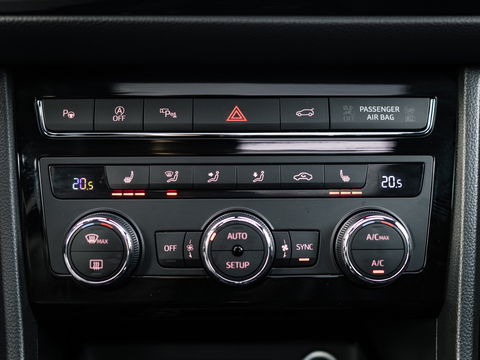 CUPRA Ateca 2.0 TSI 4DRIVE PANO BREMBO BEATS TREKHAAK CAMERA