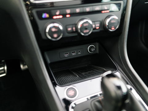 CUPRA Ateca 2.0 TSI 4DRIVE PANO BREMBO BEATS TREKHAAK CAMERA