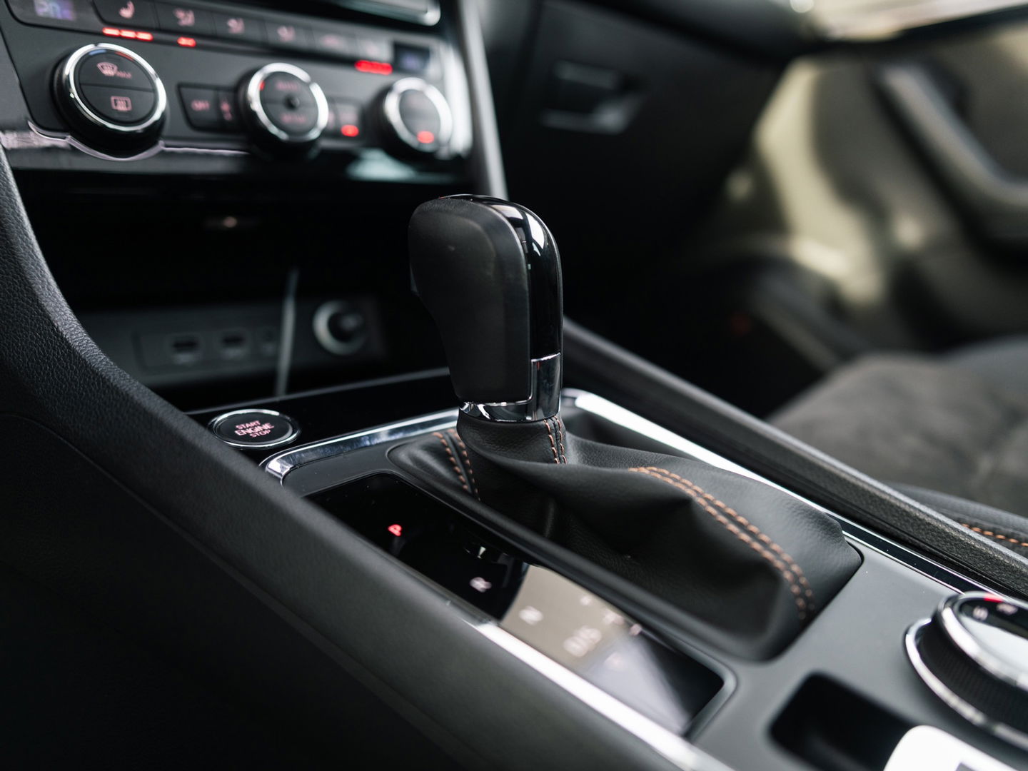 CUPRA Ateca 2.0 TSI 4DRIVE PANO BREMBO BEATS TREKHAAK CAMERA