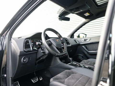 CUPRA Ateca 2.0 TSI 4DRIVE PANO BREMBO BEATS TREKHAAK CAMERA