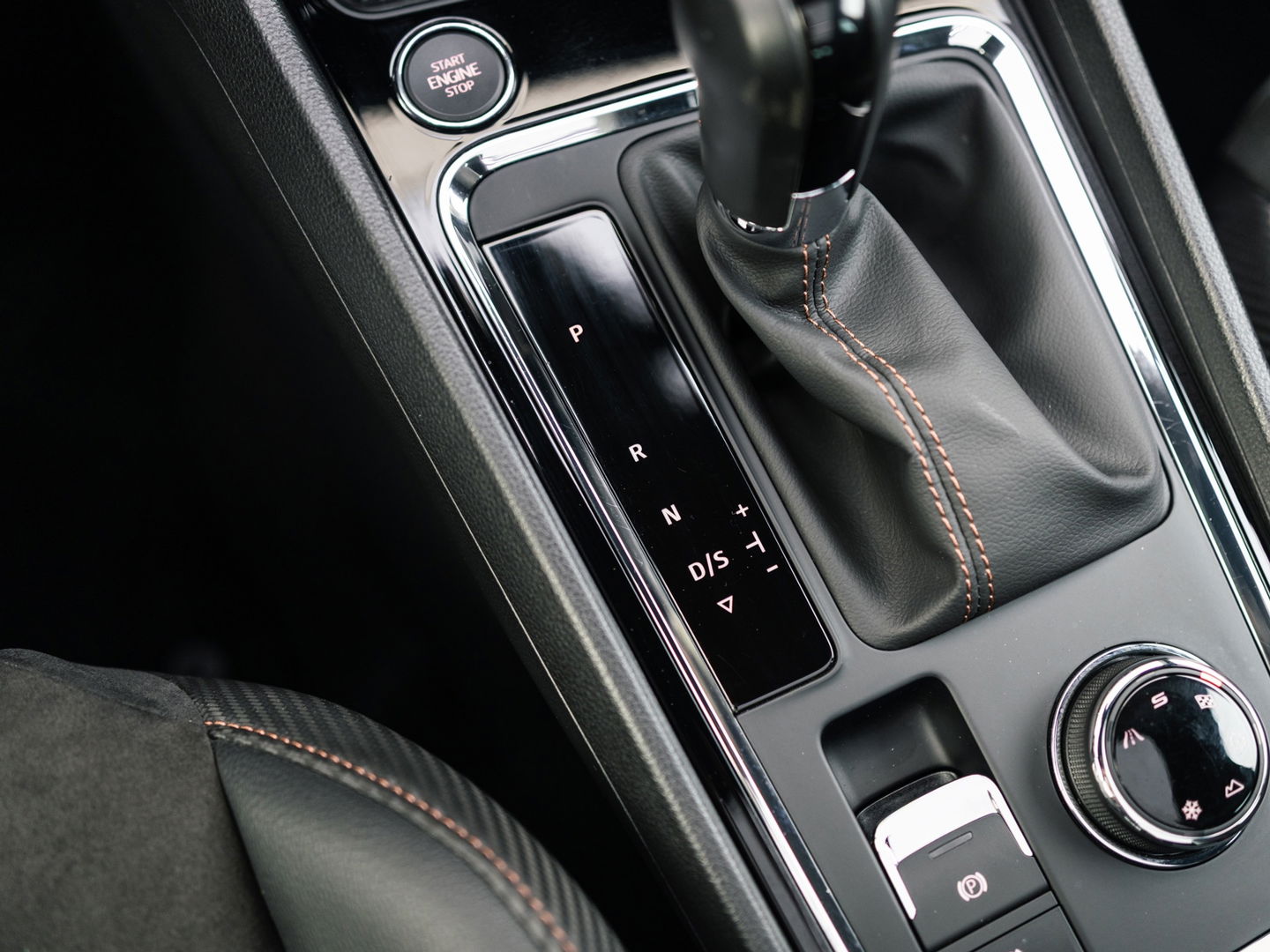 CUPRA Ateca 2.0 TSI 4DRIVE PANO BREMBO BEATS TREKHAAK CAMERA