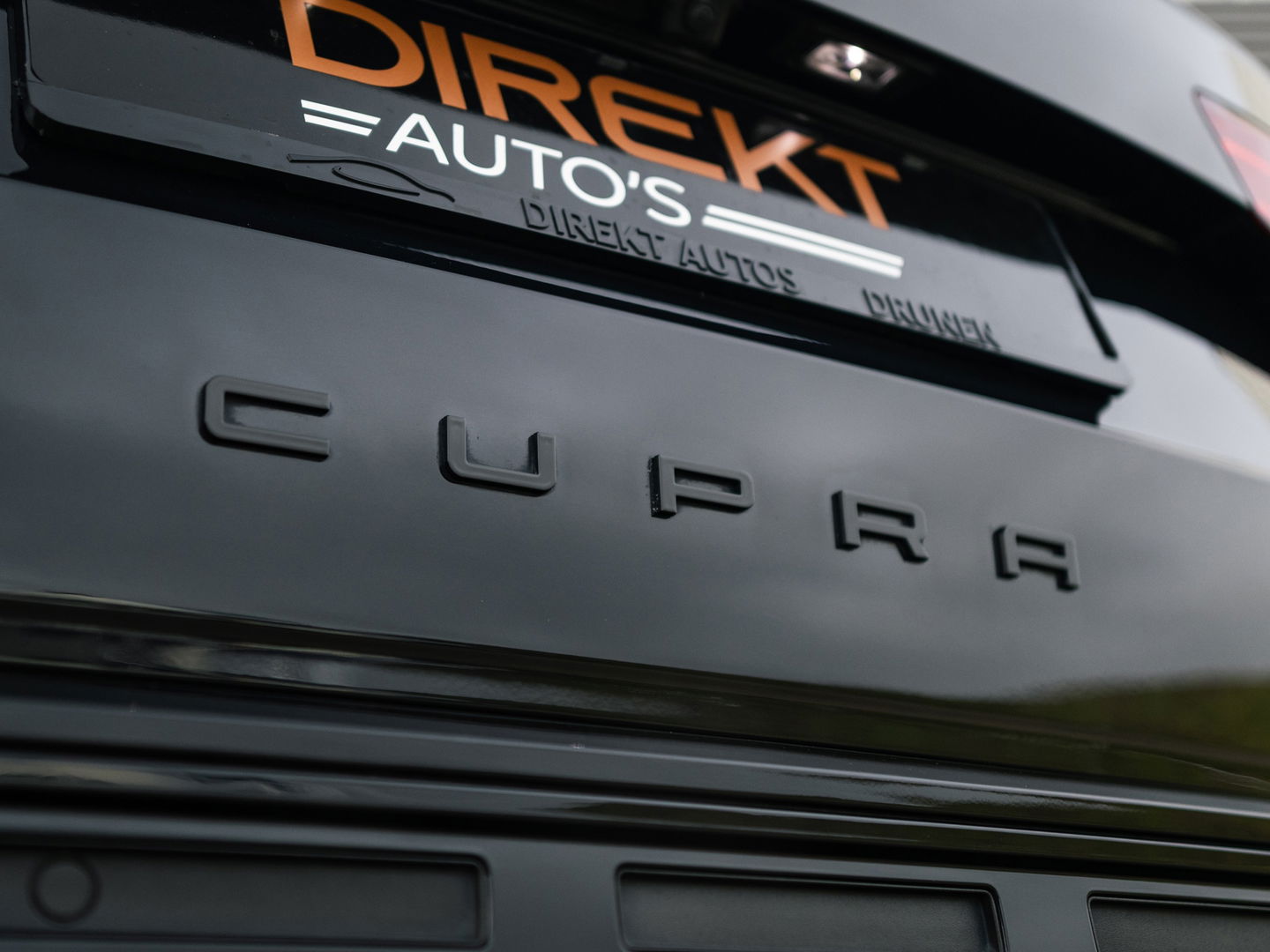 CUPRA Ateca 2.0 TSI 4DRIVE PANO BREMBO BEATS TREKHAAK CAMERA