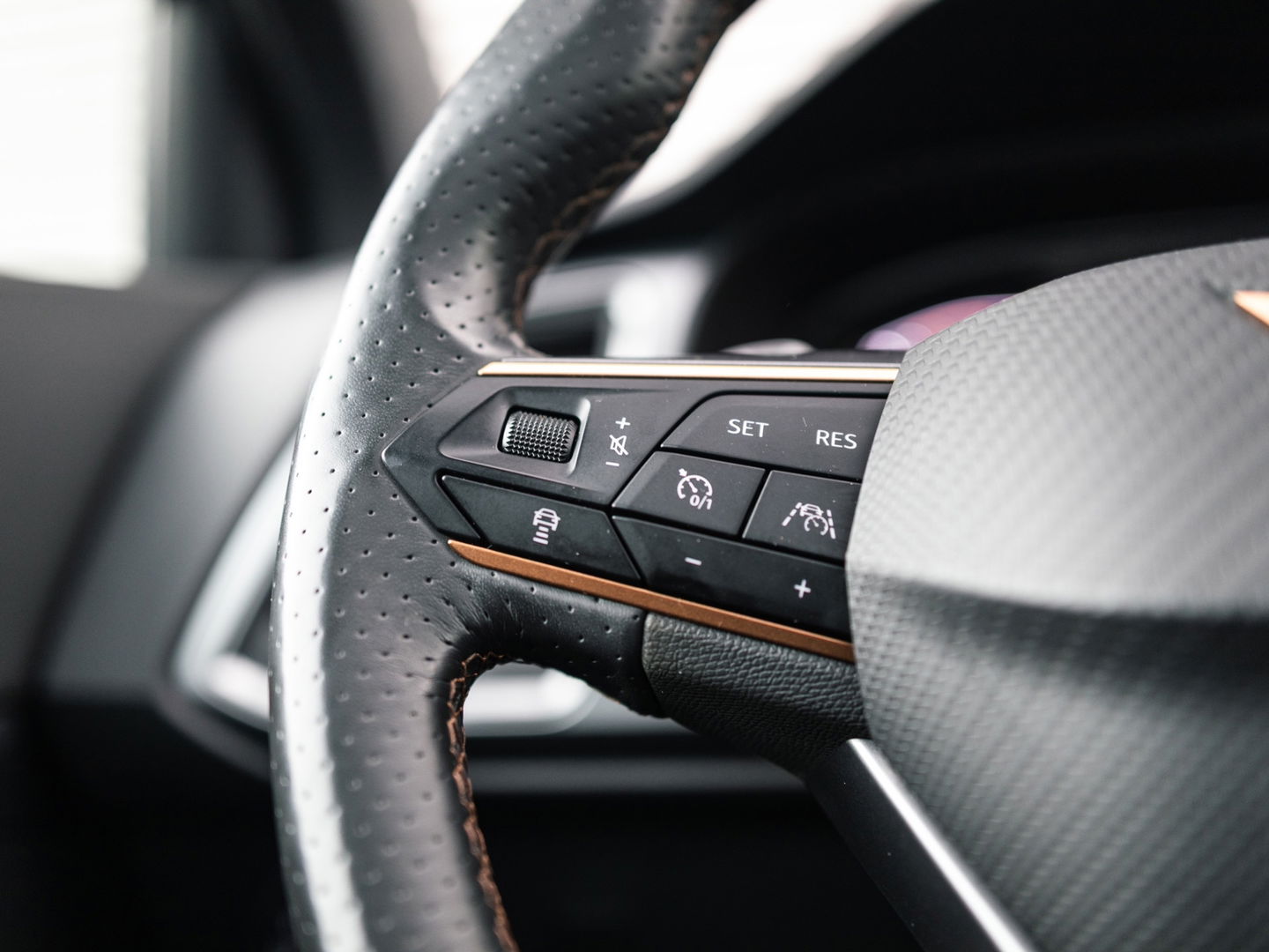 CUPRA Ateca 2.0 TSI 4DRIVE PANO BREMBO BEATS TREKHAAK CAMERA