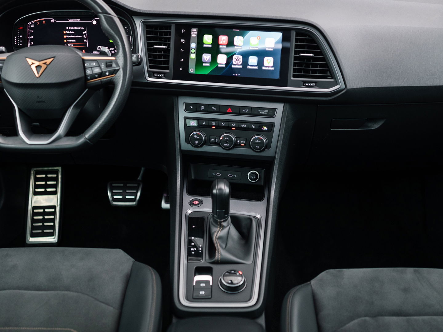 CUPRA Ateca 2.0 TSI 4DRIVE PANO BREMBO BEATS TREKHAAK CAMERA