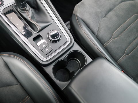 CUPRA Ateca 2.0 TSI 4DRIVE PANO BREMBO BEATS TREKHAAK CAMERA