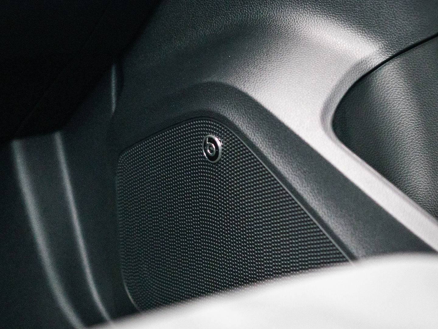 CUPRA Ateca 2.0 TSI 4DRIVE PANO BREMBO BEATS TREKHAAK CAMERA