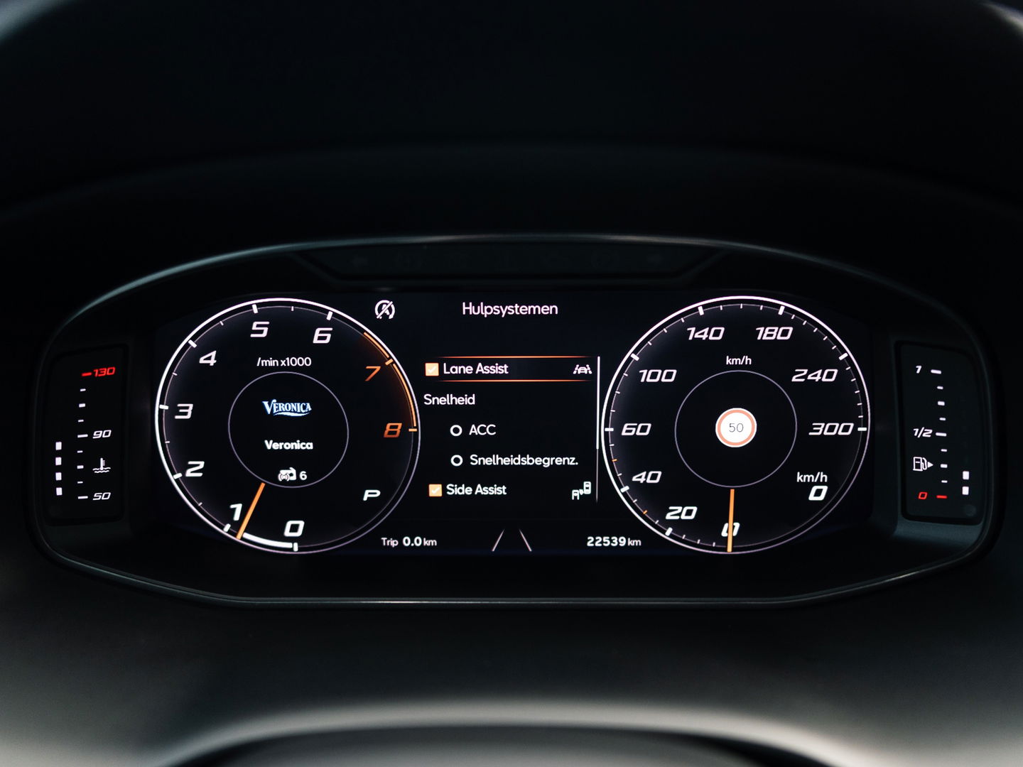 CUPRA Ateca 2.0 TSI 4DRIVE PANO BEATS 360 CAMERA SCHAALSTOELEN