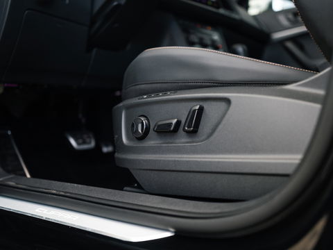 CUPRA Ateca 2.0 TSI 4DRIVE PANO BEATS 360 CAMERA SCHAALSTOELEN