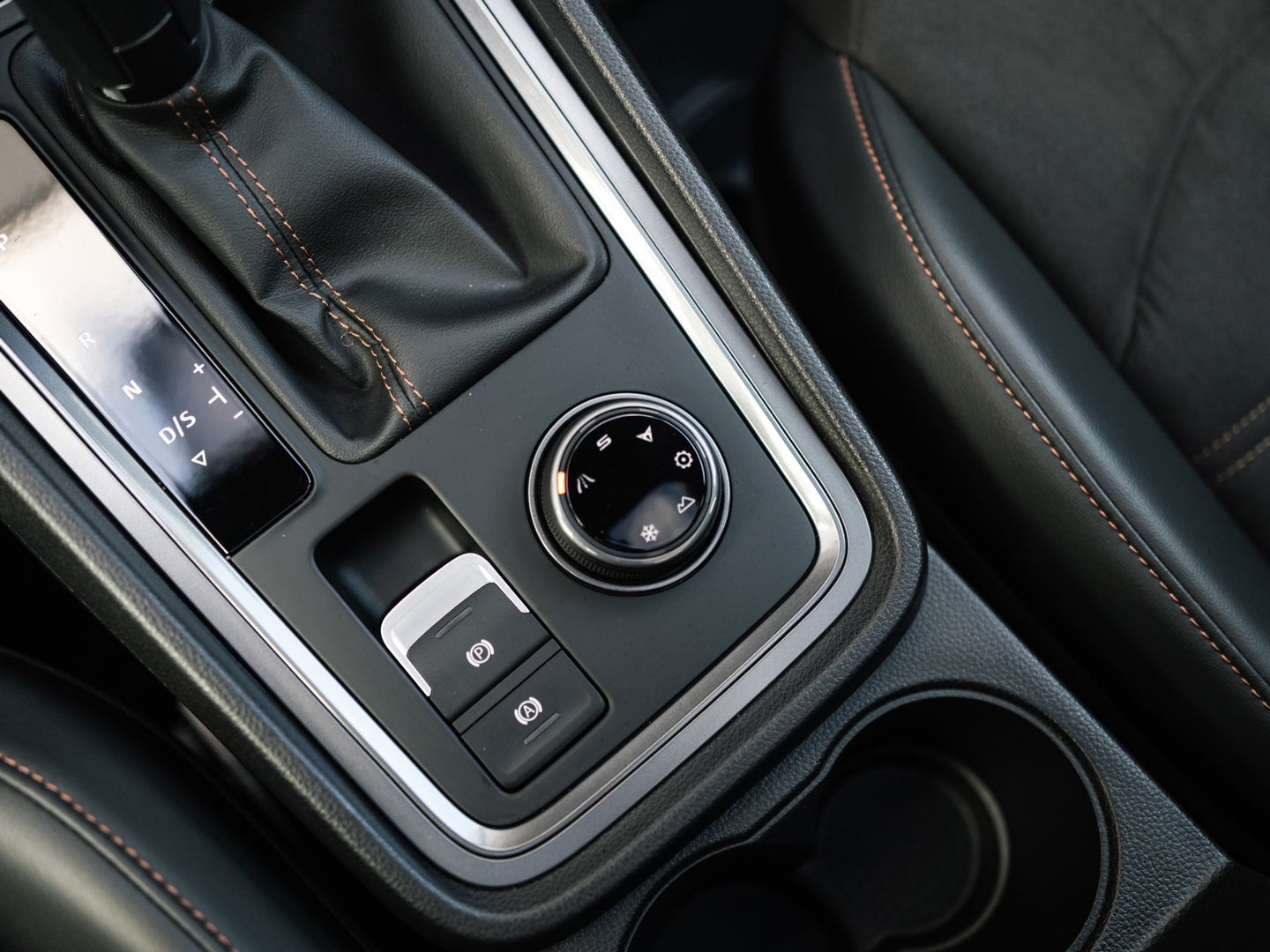 CUPRA Ateca 2.0 TSI 4DRIVE PANO BEATS 360 CAMERA SCHAALSTOELEN