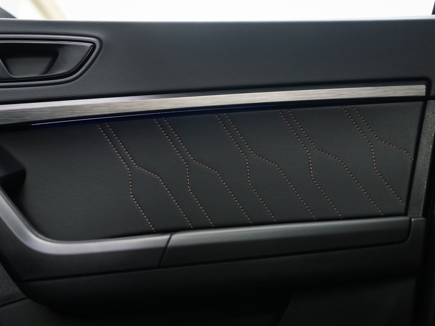 CUPRA Ateca 2.0 TSI 4DRIVE PANO BEATS 360 CAMERA SCHAALSTOELEN