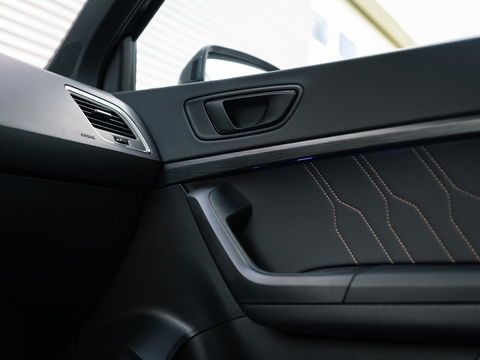 CUPRA Ateca 2.0 TSI 4DRIVE PANO BEATS 360 CAMERA SCHAALSTOELEN