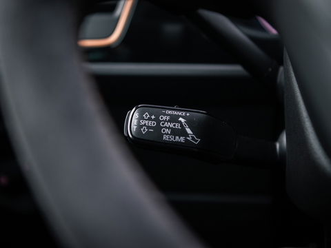 SEAT Leon ST 2.0 TSI CUPRA R 4DRIVE PANO CARBON BREMBO BEATS