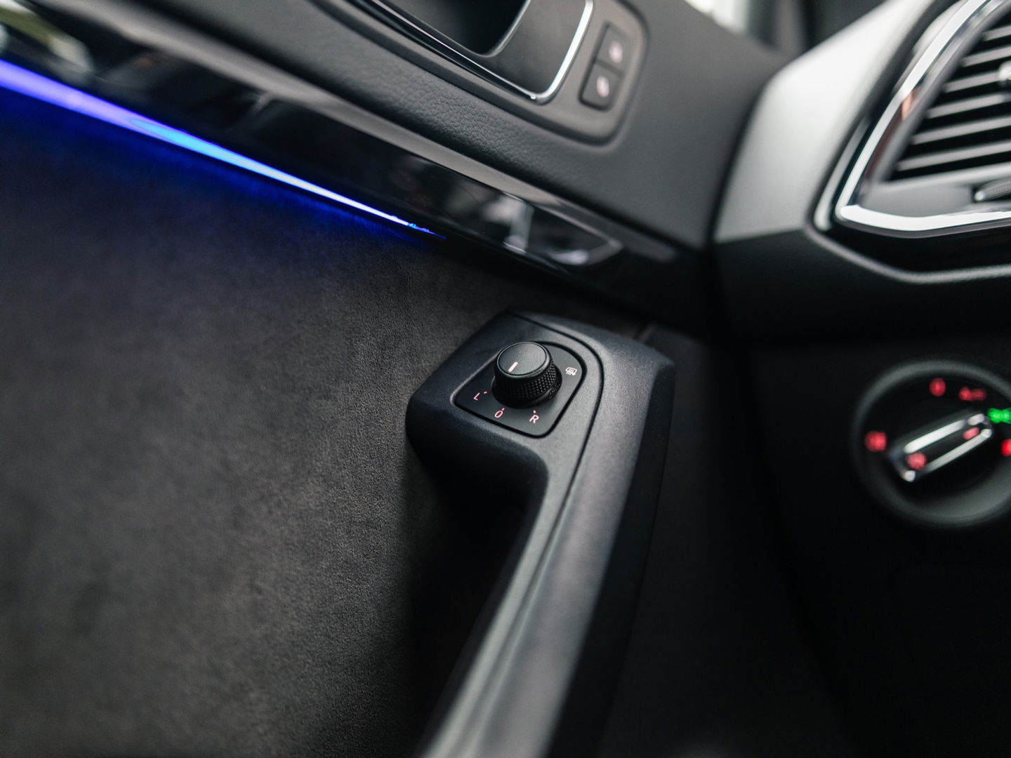 CUPRA Ateca 2.0 TSI 4DRIVE PANO BREMBO BEATS CAMERA TREKHAAK