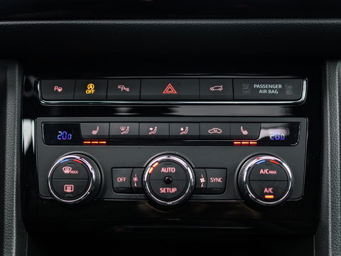 CUPRA Ateca 2.0 TSI 4DRIVE PANO BREMBO BEATS CAMERA TREKHAAK