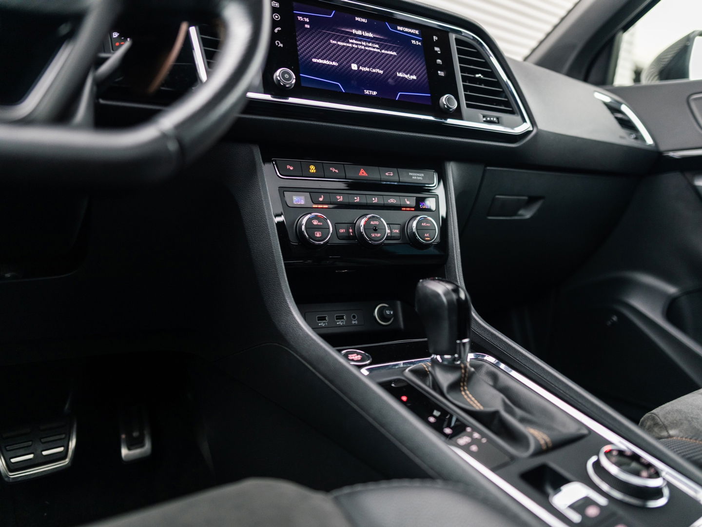 CUPRA Ateca 2.0 TSI 4DRIVE PANO BREMBO BEATS CAMERA TREKHAAK