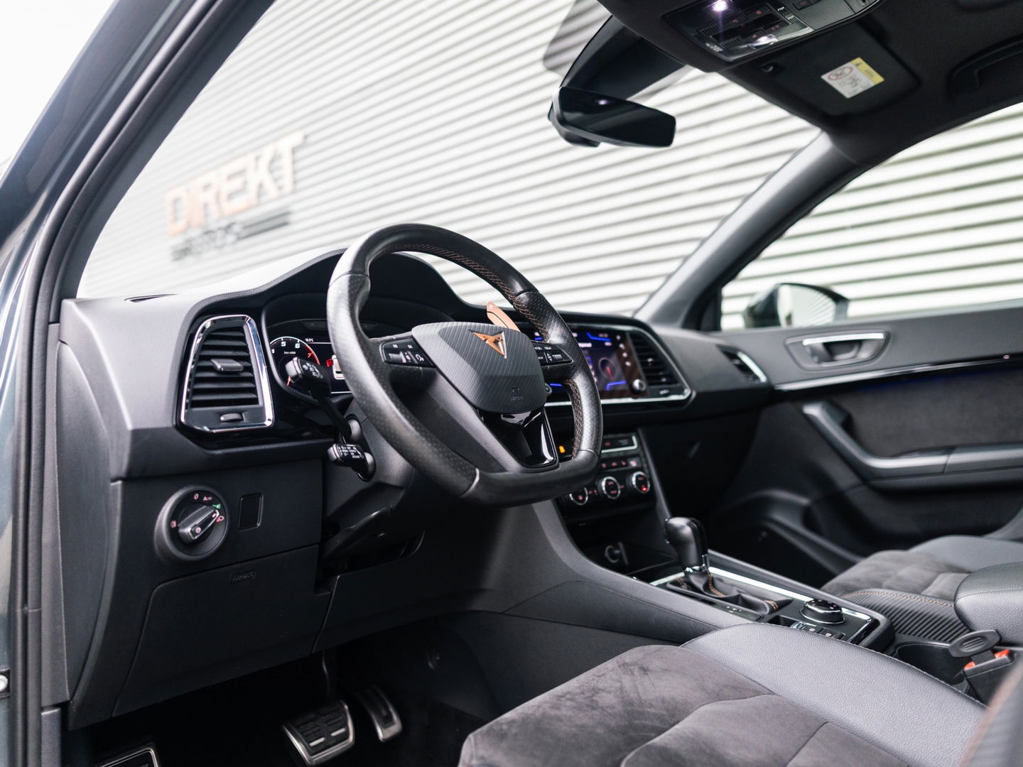 CUPRA Ateca 2.0 TSI 4DRIVE PANO BREMBO BEATS CAMERA TREKHAAK