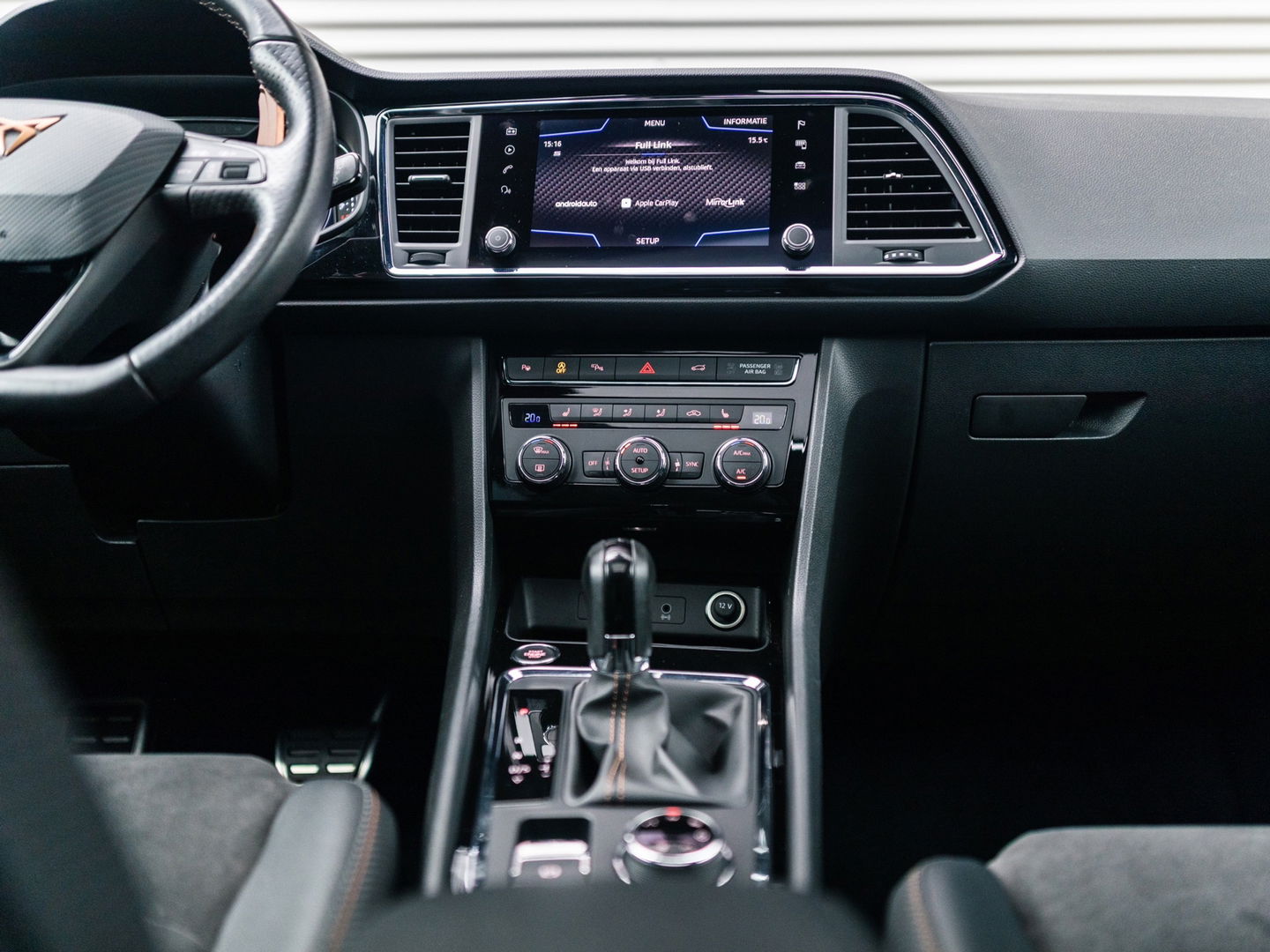 CUPRA Ateca 2.0 TSI 4DRIVE PANO BREMBO BEATS CAMERA TREKHAAK