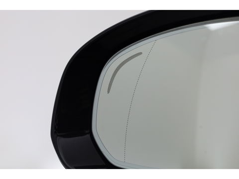 Volvo XC60 2.0 T6 Plug-in hybrid AWD Ultra Black Edition | Trekhaak | Head-up | Pano-dak | 360 camera | H&K Audio | Stoel+ stuurverw. | Sportstoelen |