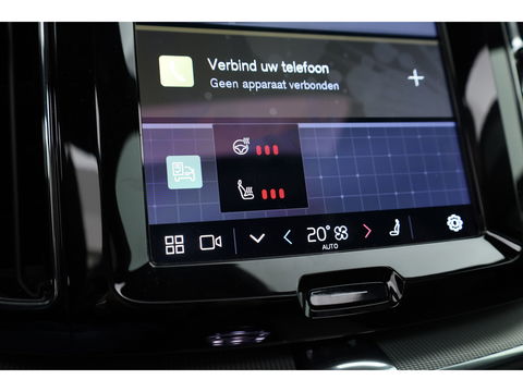 Volvo XC60 2.0 T6 Plug-in hybrid AWD Ultra Black Edition | Trekhaak | Head-up | Pano-dak | 360 camera | H&K Audio | Stoel+ stuurverw. | Sportstoelen |