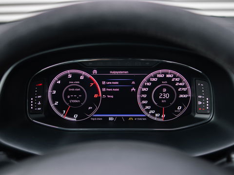 SEAT Leon ST 2.0 TSI CUPRA R 4DRIVE PANO CARBON BREMBO BEATS