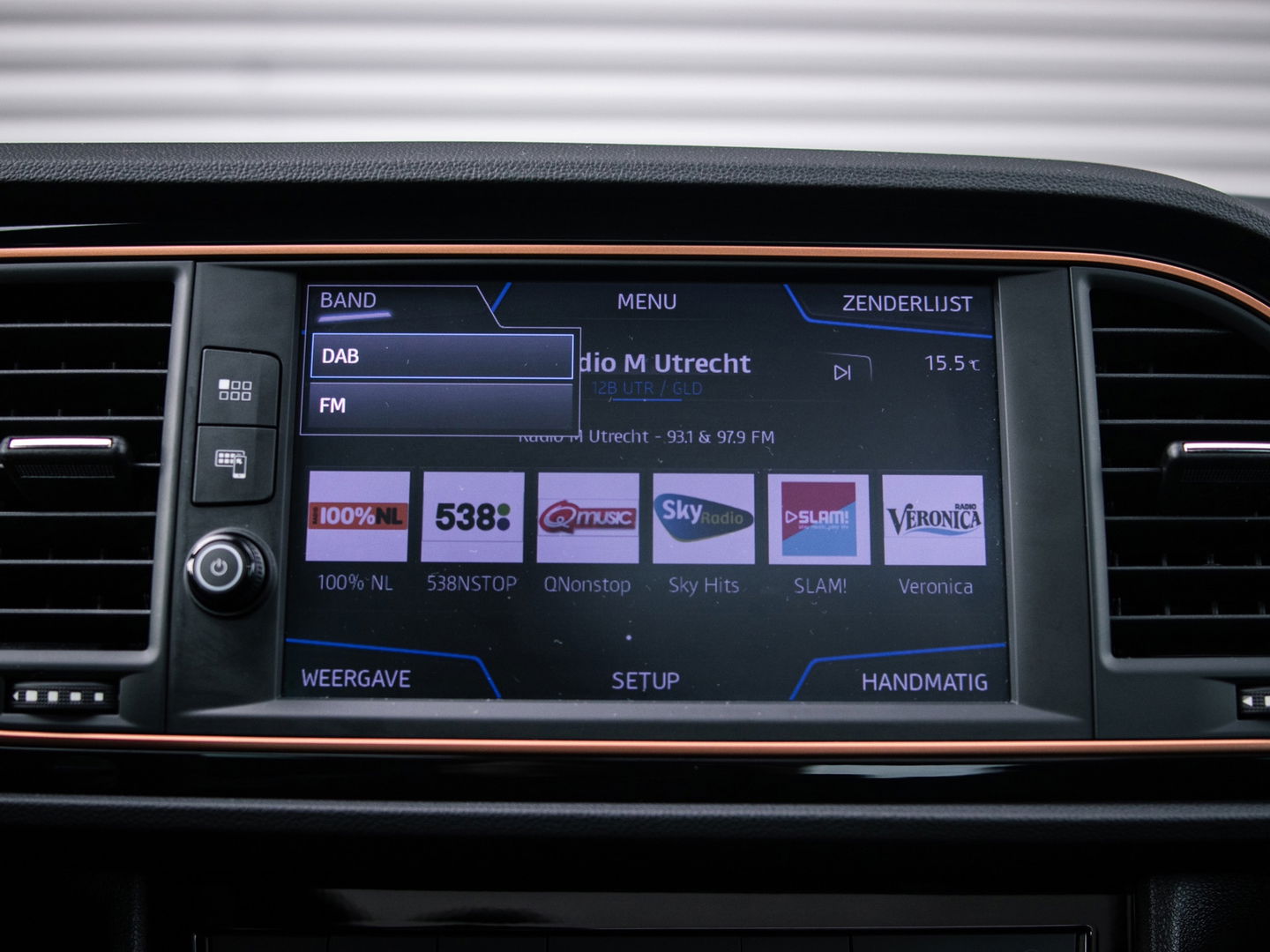 SEAT Leon ST 2.0 TSI CUPRA R 4DRIVE PANO CARBON BREMBO BEATS