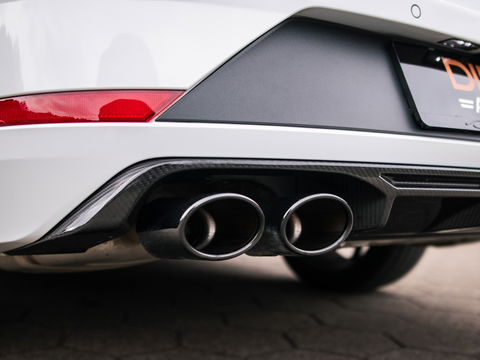 SEAT Leon ST 2.0 TSI CUPRA R 4DRIVE PANO CARBON BREMBO BEATS