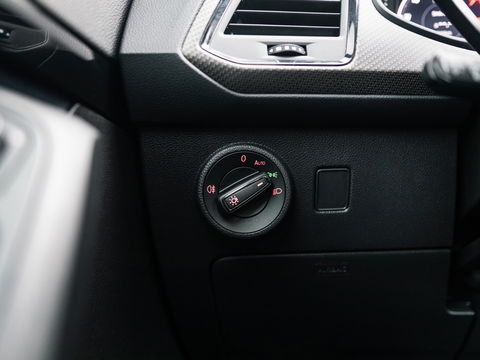 CUPRA Ateca 2.0 TSI 4DRIVE LIMITED AKRA CARBON BREMBO BEATS