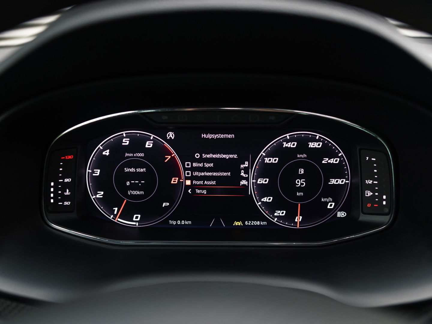 CUPRA Ateca 2.0 TSI 4DRIVE LIMITED AKRA CARBON BREMBO BEATS