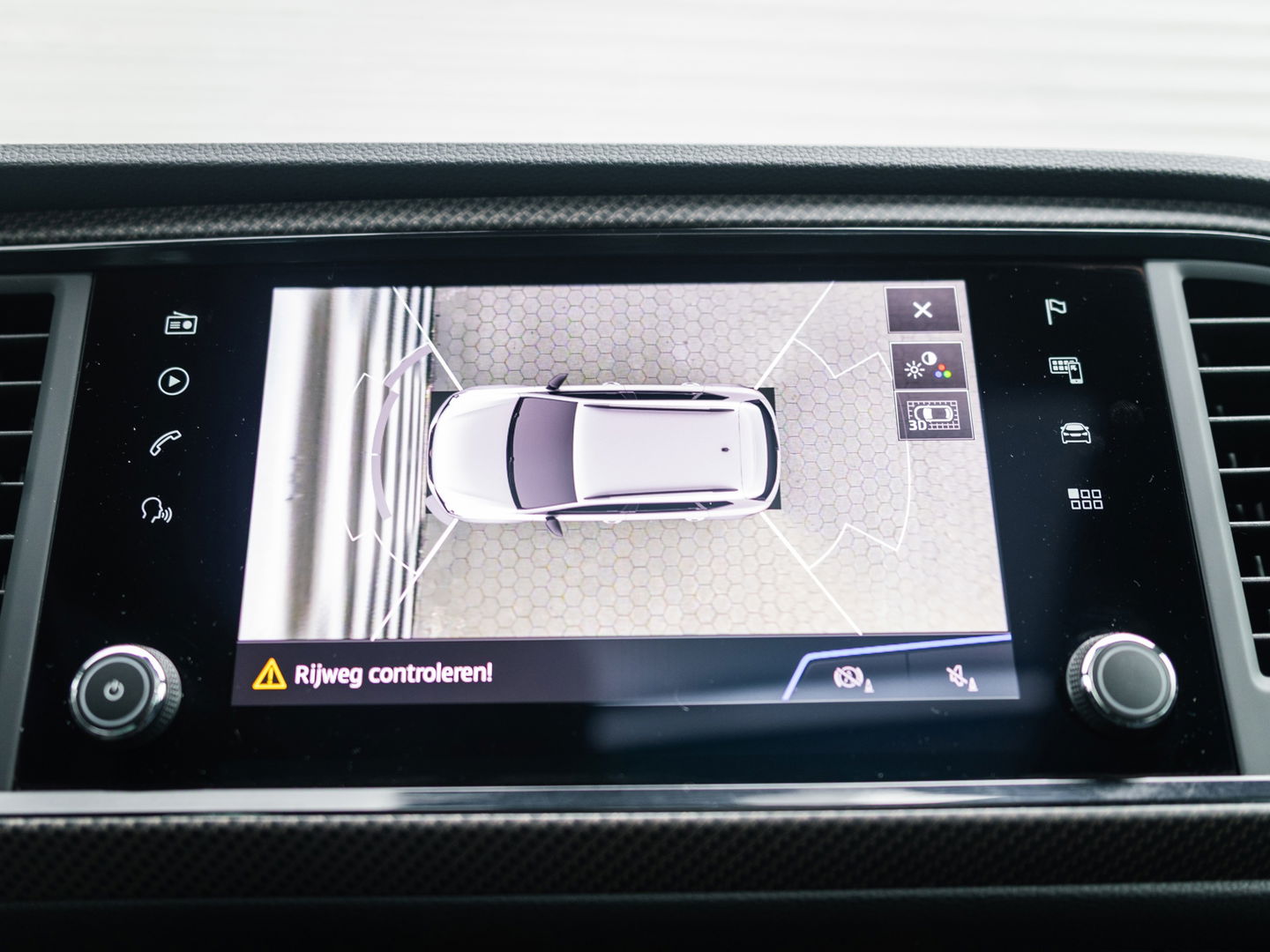 CUPRA Ateca 2.0 TSI 4DRIVE LIMITED AKRA CARBON BREMBO BEATS