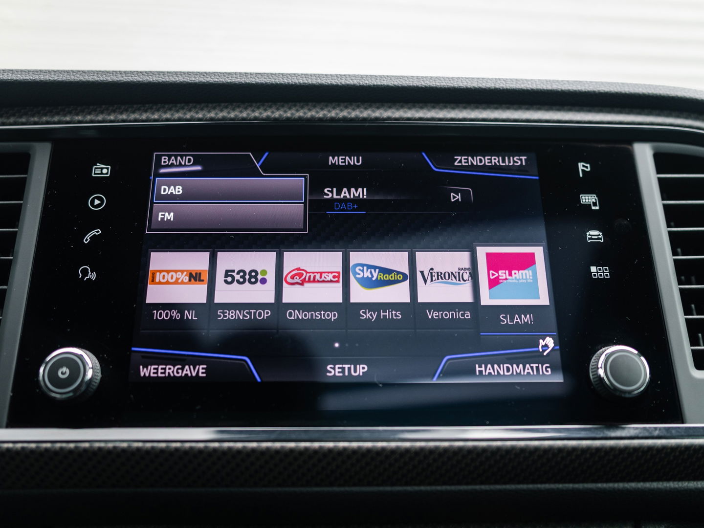 CUPRA Ateca 2.0 TSI 4DRIVE LIMITED AKRA CARBON BREMBO BEATS