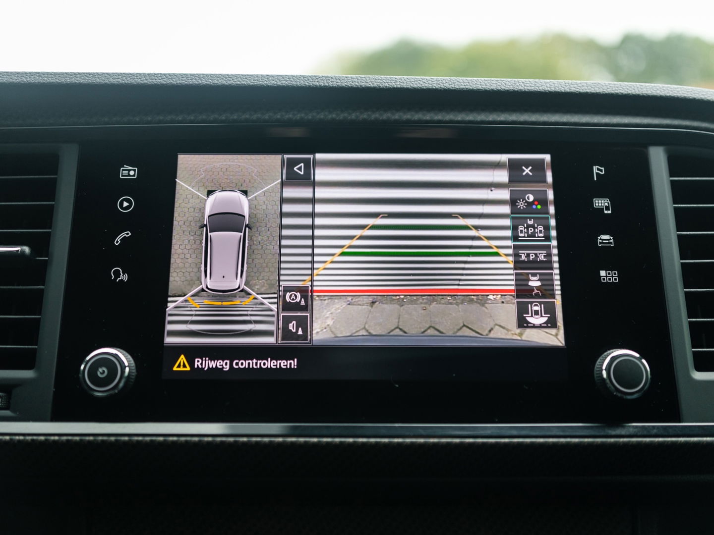 CUPRA Ateca 2.0 TSI 4DRIVE LIMITED AKRA CARBON BREMBO BEATS