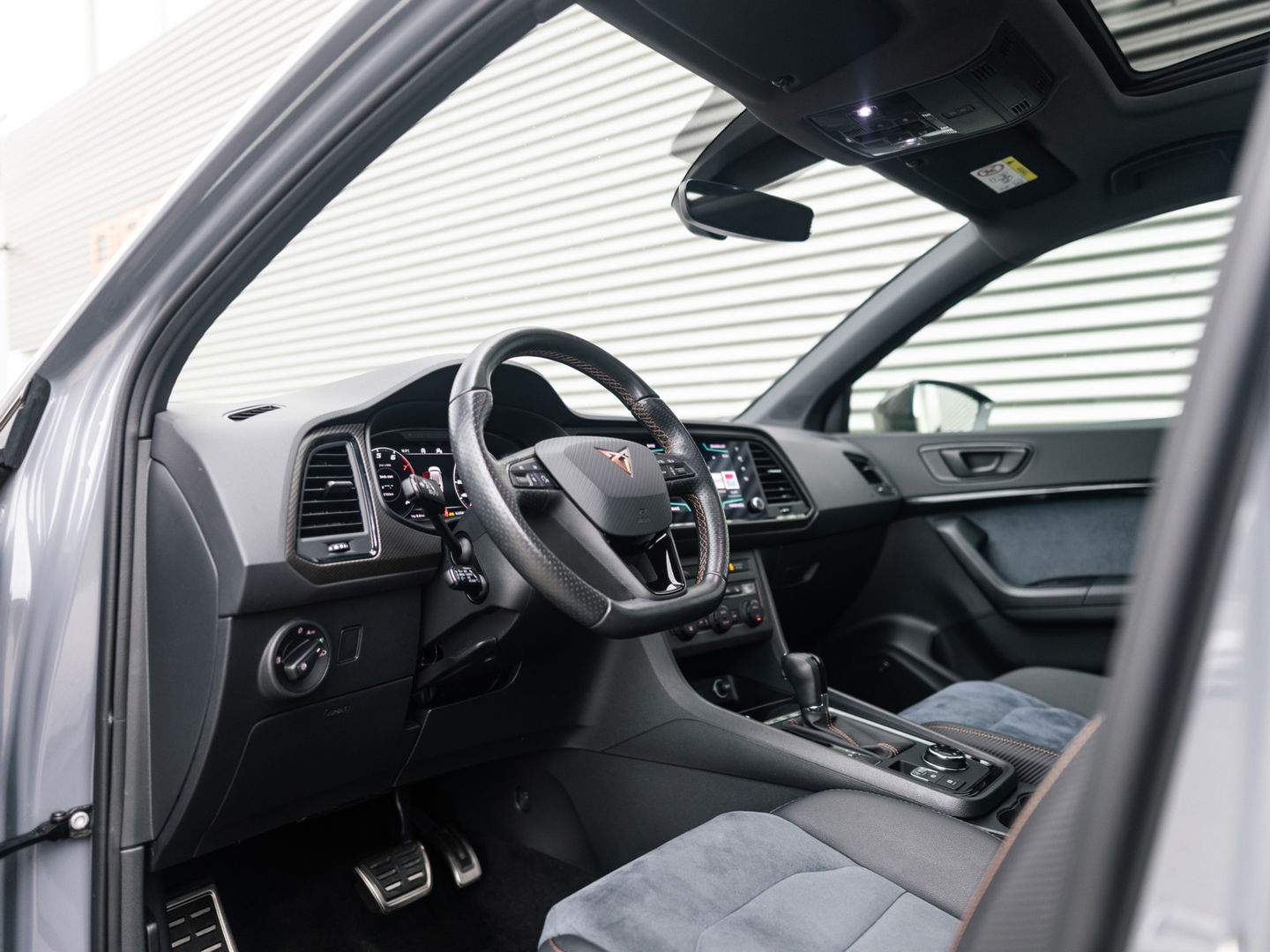 CUPRA Ateca 2.0 TSI 4DRIVE LIMITED AKRA CARBON BREMBO BEATS