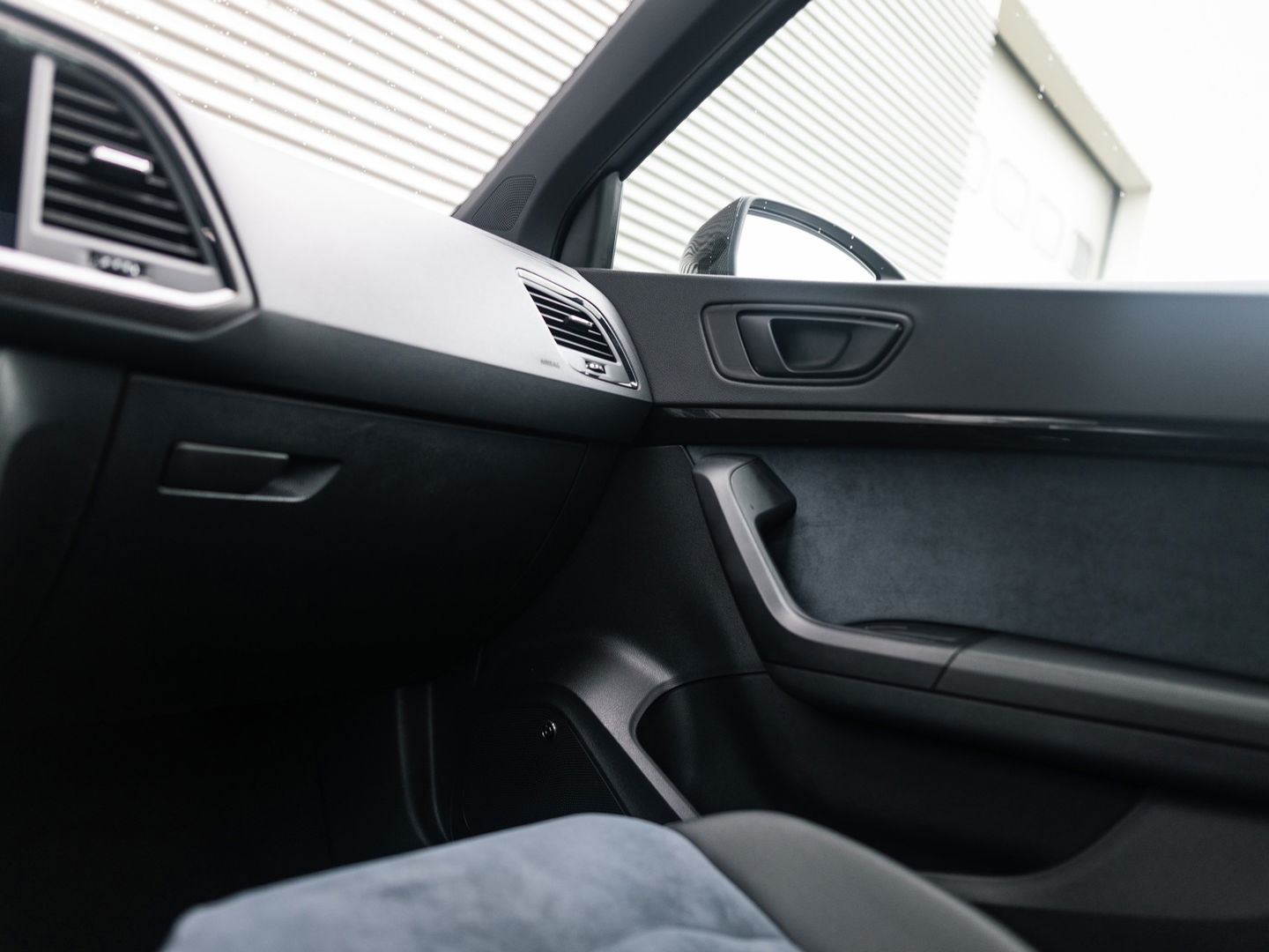 CUPRA Ateca 2.0 TSI 4DRIVE LIMITED AKRA CARBON BREMBO BEATS